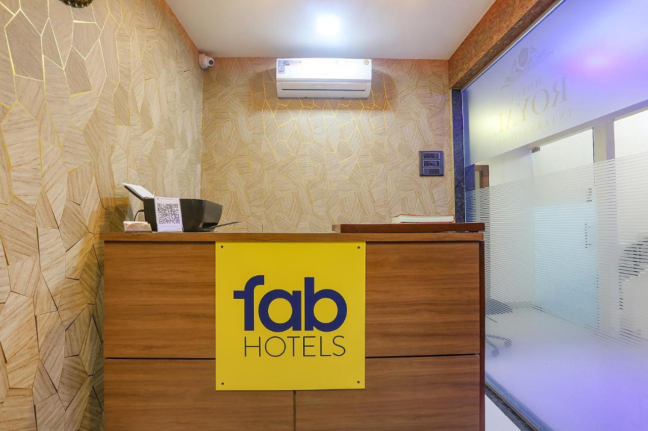 Fabhotel Royal International Mumbai Exterior photo